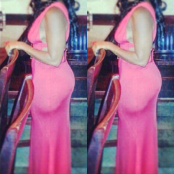 2xs the Fun👗 - Picture 2 of 2